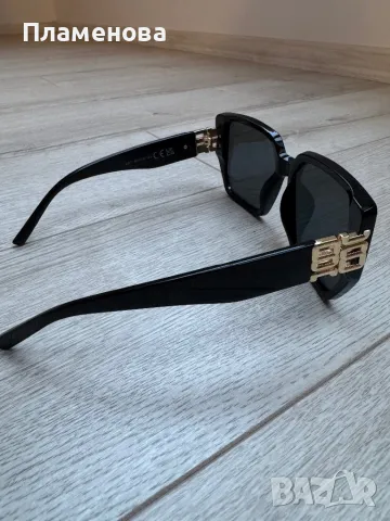 Дамски черни слънчеви очила със златен акцент , снимка 5 - Слънчеви и диоптрични очила - 49357995