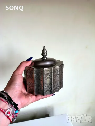 Прекрасна Стара Посребрена Кутия За Бижута-Godinger , снимка 10 - Антикварни и старинни предмети - 49640992