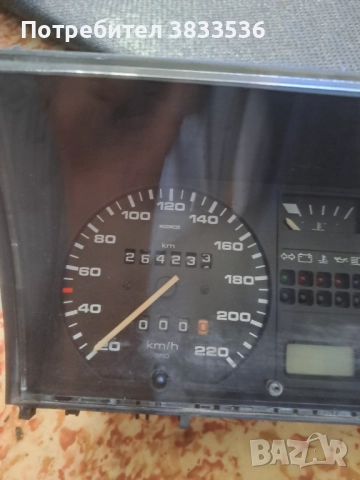 1 Буксов скоростомер със обортомер/ километражен уред за VW Golf / Jetta mk2 Бензин, снимка 2 - Части - 51503947