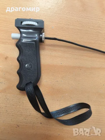 стойка със спусък за фотоапарат , снимка 2 - Чанти, стативи, аксесоари - 49633788