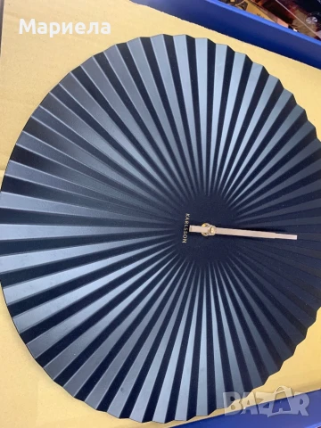 Луксозен стенен часовник Karlsson Sensu / Вълнообразна Стомана, снимка 2 - Други - 51190169