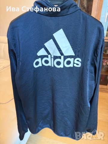 100% оригинално Камбоджа ново  спортно горнище с цип Adidas Адидас с лого 