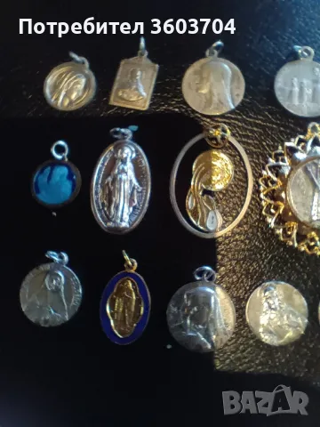 религиозни медальони, снимка 2 - Колиета, медальони, синджири - 49670636