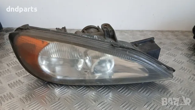 Десен фар Nissan Primera 1999 Primera (P11) (1995-2002)