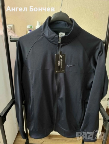 Спортен Екип Nike, снимка 3 - Спортни дрехи, екипи - 52387516