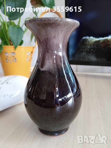 порцеланова вазичка от Испания, снимка 1