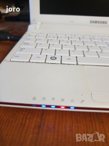 samsung, снимка 15 - Лаптопи за дома - 35932311