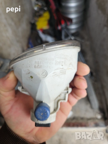 Халоген за TOYOTA AURIS със крушката, снимка 2 - Части - 53582426