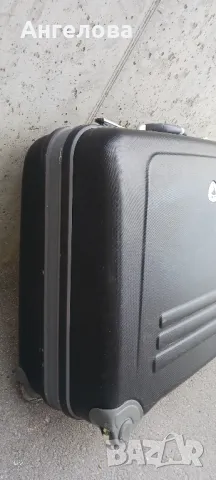 Голям куфар , снимка 10 - Куфари - 47589122