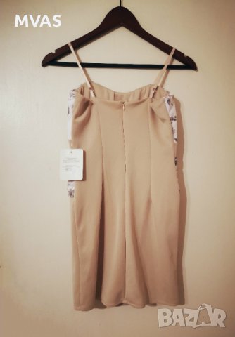 Нова къса бежова рокля с етикет XS, снимка 2 - Рокли - 41634708