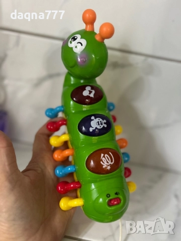 Бебешка играчка музикална гъсеница Playgo Giggling Германия, снимка 6 - Други - 52255297