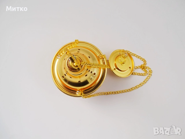 Нова малка бронзова кандилница , снимка 4 - Други ценни предмети - 52071500