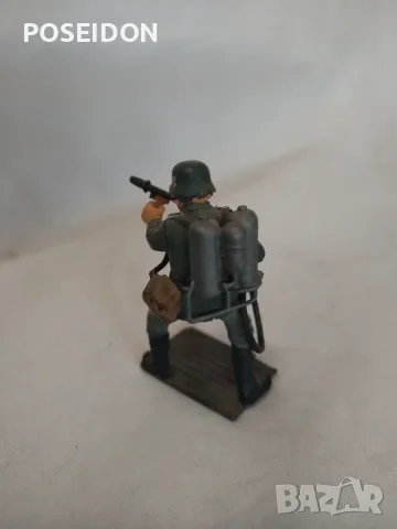 ВОЙНИЦИ В МАЩАБ 1 / 35, снимка 13 - Антикварни и старинни предмети - 56376070