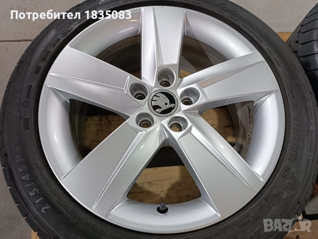 Лети джанти 16ки 5х100 Skoda + летни гуми 215/45/16 Dunlop, снимка 4 - Гуми и джанти - 52863828