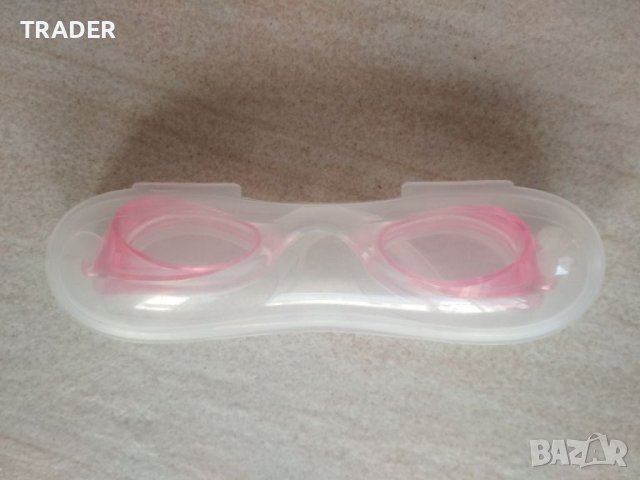 очила за плуване с калъф кутия , снимка 4 - Водни спортове - 41321282