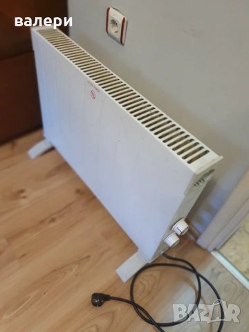 Конвекторен отоплител в перфектно състояние, снимка 2 - Отоплителни печки - 53874076