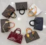 Louis Vuitton ⚜️ Дамски Чанти , снимка 9