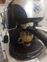 Кафемашина Делонги с ръкохватка с крема диск, работи перфектно и прави страхотно кафе с каймак , снимка 1 - Кафемашини - 44262814