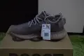 ЧИСТО НОВИ! adidas Yeezy Boost 350 V2 "Mono Mist" (GW2871), снимка 2