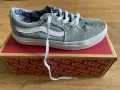 Дамски кецове Vans, снимка 1