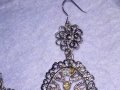 СРЕБРИСТИ АЖУРНИ РЕТРО СТИЛ ОБЕЦИ БЛАГОРОДНА СТОМАНА с КРИСТАЛЧЕТА 38614, снимка 8