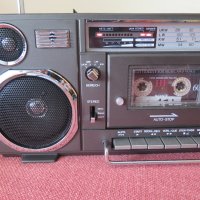2.Vintage ,Sanwa 7096,Japan -радиокасетофон 2, снимка 4 - Радиокасетофони, транзистори - 41116078