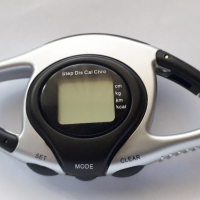 крачкомер дигитален марка  Coper с щипка, патентован PSL дизайн, снимка 1 - Фитнес уреди - 36188931