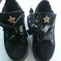 обувки черно и златно от естествен велур и текстил, снимка 1 - Дамски ежедневни обувки - 37322195