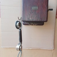 100 годишен френски стенен дървен телефон .  РЯДЪК, снимка 1 - Антикварни и старинни предмети - 44325322
