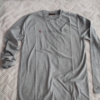 Тениска Louis Vuitton с дълъг ръкав, снимка 1 - Тениски - 31112225