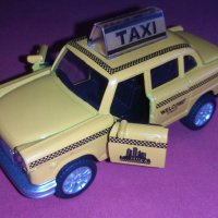 New York City Classic Taxi Cab - Мащаб 1:36, снимка 2 - Колекции - 39890252