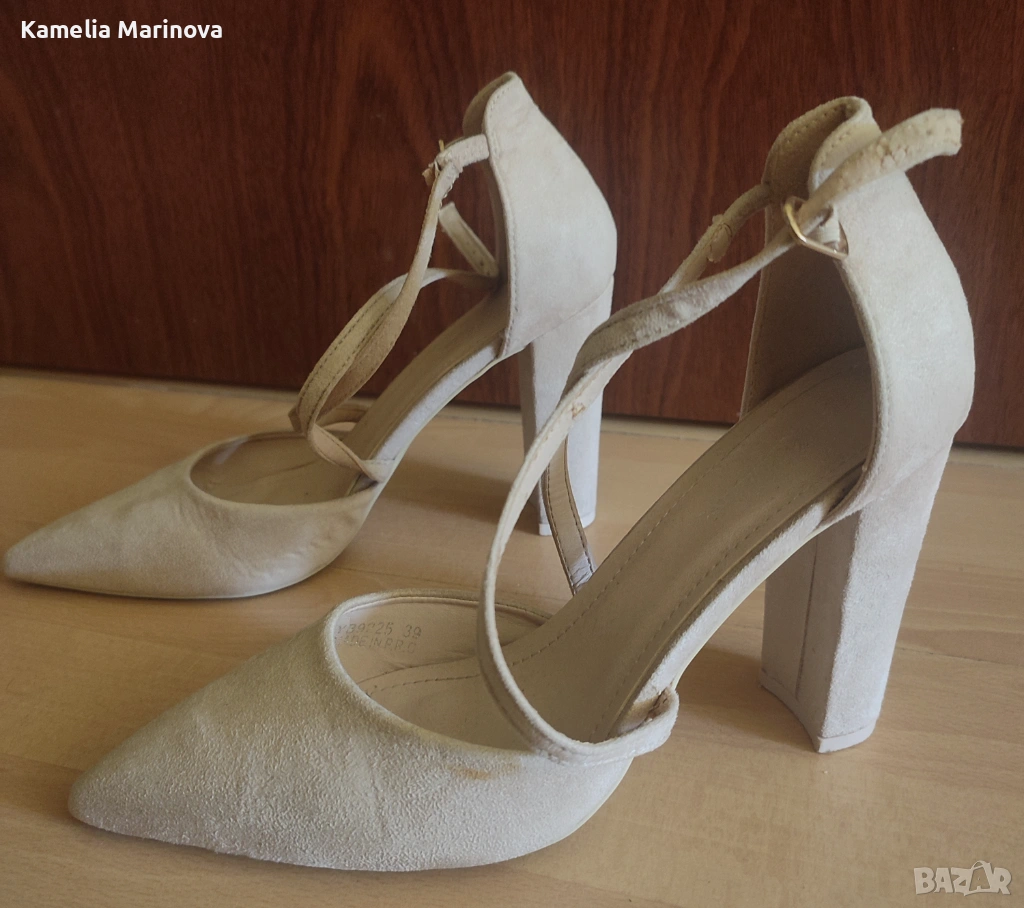 Обувки на ток, снимка 1