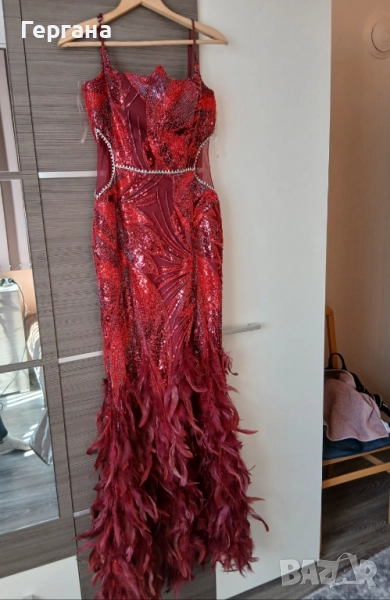 Бална рокля с пера, снимка 1