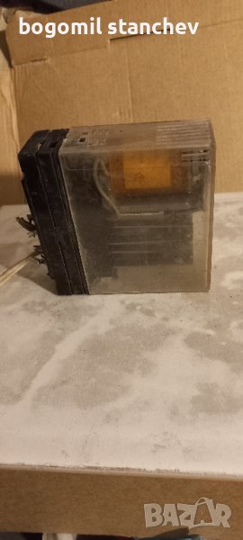 Реле 220 АС  4 контакта х 20 А, снимка 1