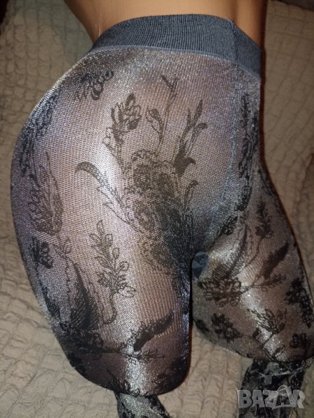 резервиран. К. С.Сребрист клин- чорапогащник с черни флорални мотиви S,M, снимка 1
