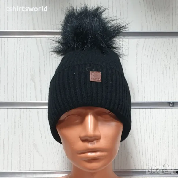 Нова зимна топла дамска шапка Silver Star в черен цвят с пух/помпон, снимка 1