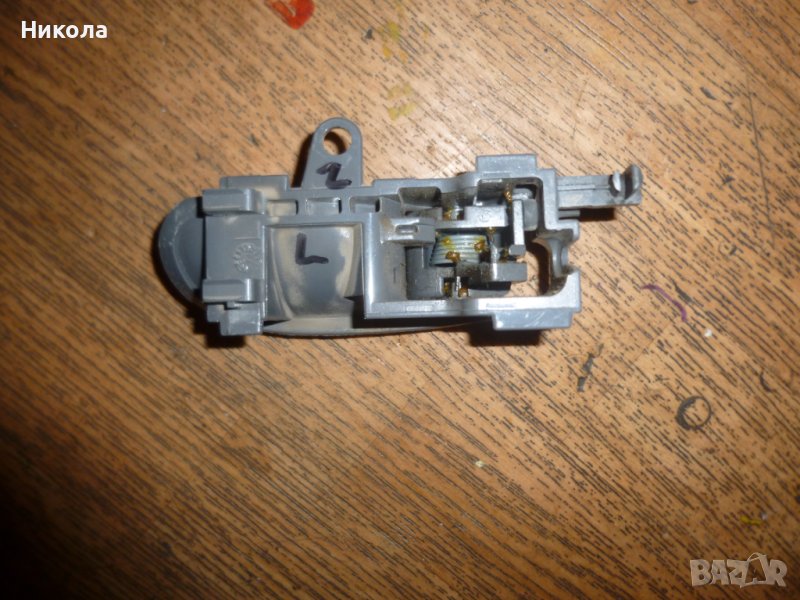 Вътрешна дясна дръжка за отваряне Тойота Айго, снимка 1