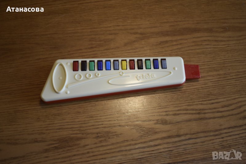 Немски детски музикален инструмент Триола 1980 г, снимка 1