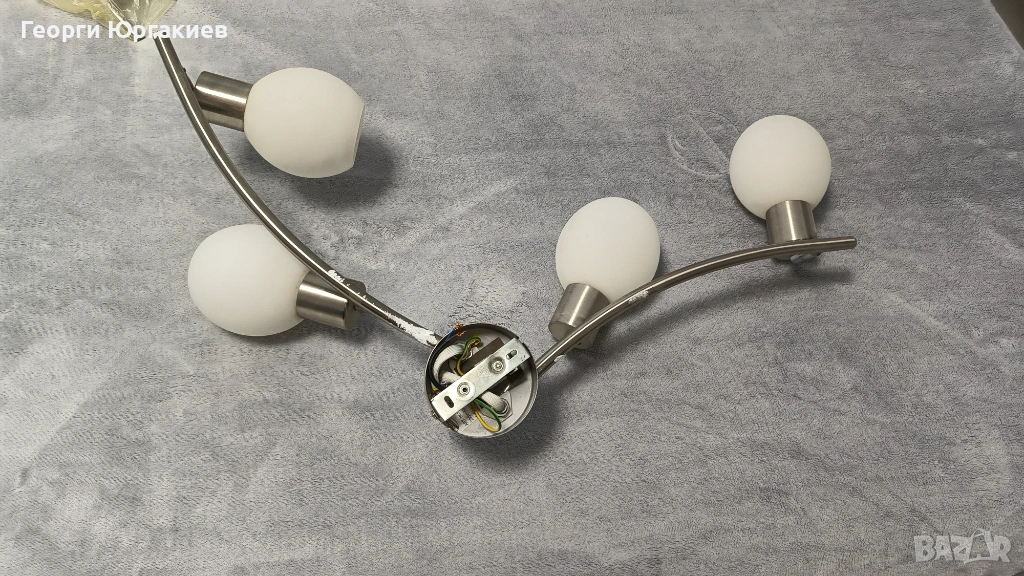 Лампа за монтаж на таван или стена , снимка 1