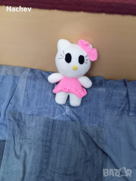 Плюшена играчка Hello Kitty , снимка 1
