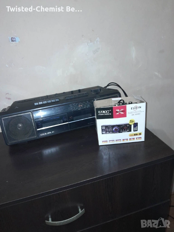 Hitachi TRK-W350E касетофо boom box & Домашен усилвател UKC AK-699D, снимка 1