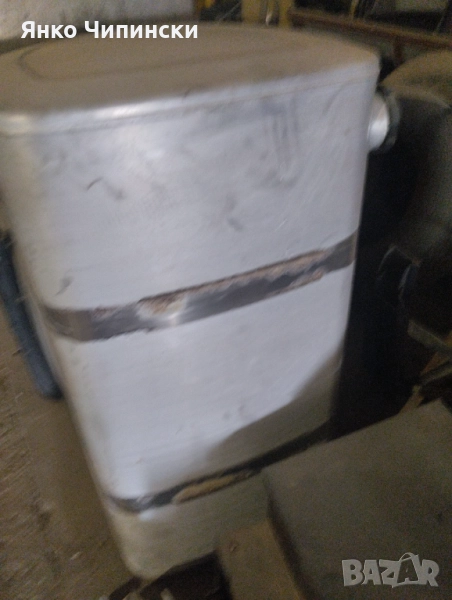 Резервоари за манове и Волво , снимка 1