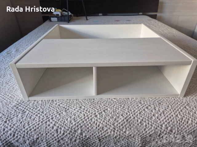 2 броя IKEA нощно шкафче FREDVANG с колелца, снимка 3 - Шкафове - 51949030