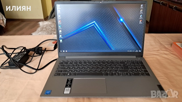 Нов лаптоп lenovo