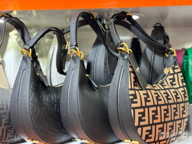 чанти chanel guess gucci the tote bag marc jacobs fendi ysl saint laurent hermes guess, снимка 4 - Чанти - 51387965