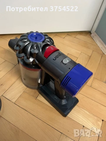 Вертикална прахосмукачка Dyson V8 sv25, снимка 15 - Прахосмукачки - 51218185