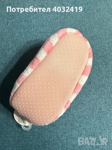 РАЗПРОДАЖБА 3 чифта детски пантофи - 10лв. , снимка 4 - Детски пантофи - 52339643