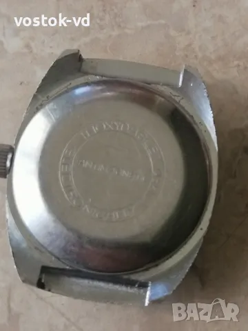 RUHLA DIGI 73 GDR  МЪЖКИ ЧАСОВНИК , снимка 9 - Антикварни и старинни предмети - 50327632