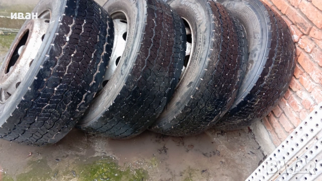 Гуми с джанти 315/60/22.5, снимка 4 - Гуми и джанти - 53511917