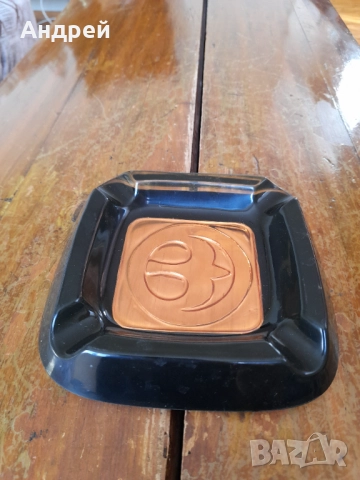 Стар пепелник Балканкар #2, снимка 2 - Други ценни предмети - 51895172